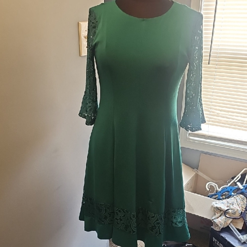 Ryan Michelle Chic Long Sleeve Green Dress with Lace Detail, Sz M
